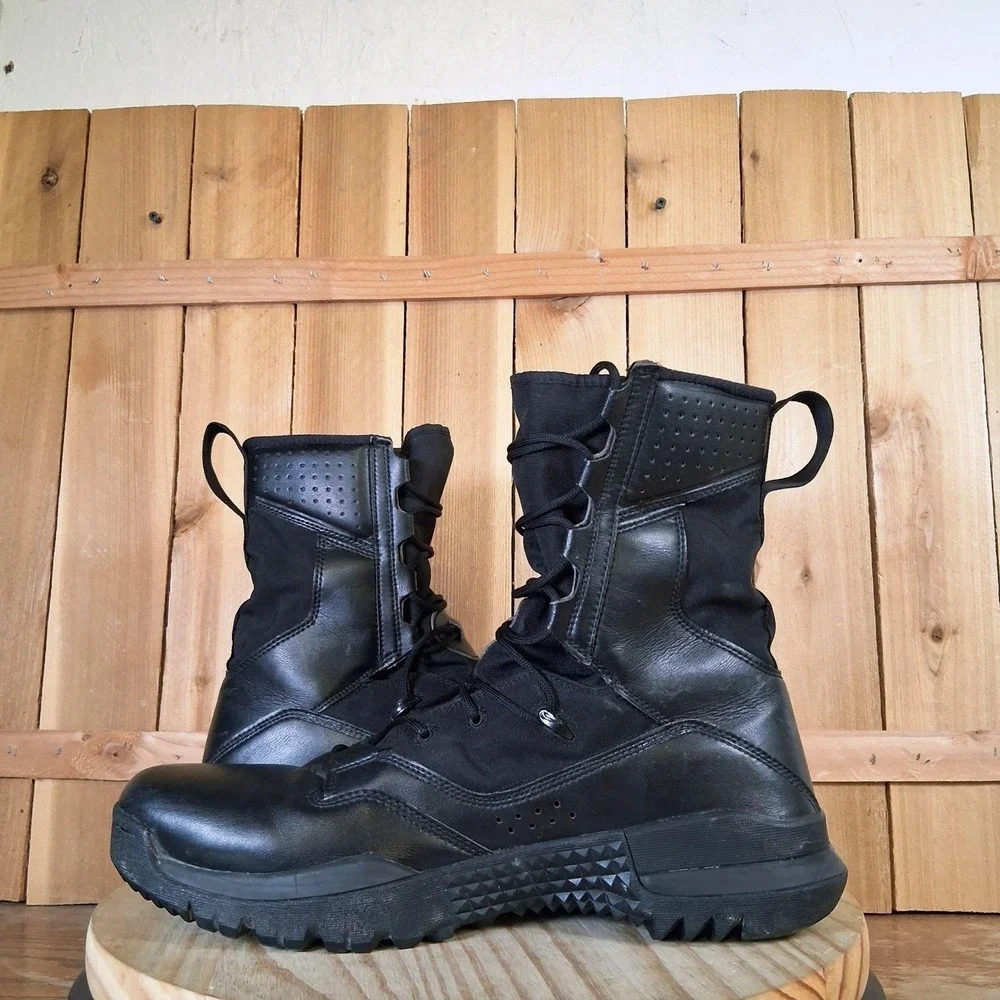Nike SFB Field 2 8